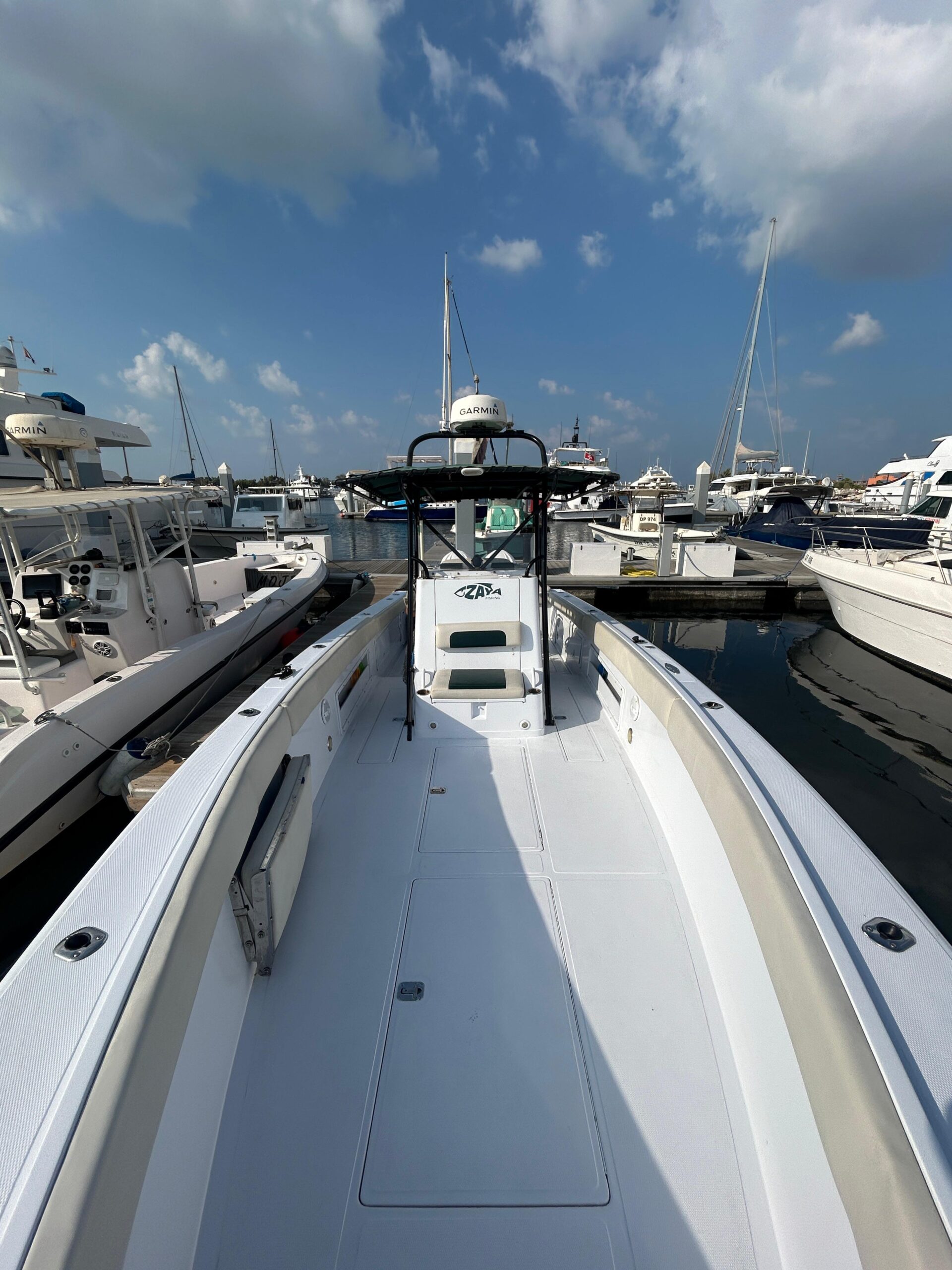 c0bf0fd4-2cd0-491f-8971-10f0a791eb10 Zaya White boat forward deck view